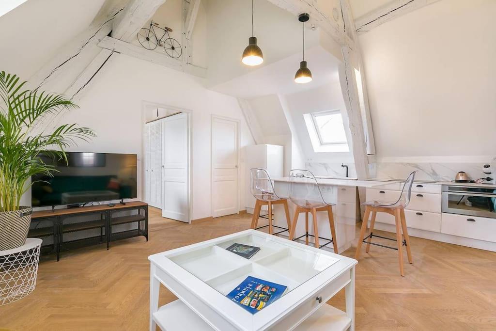 Le Notre Dame Apartment Dijon Exterior photo